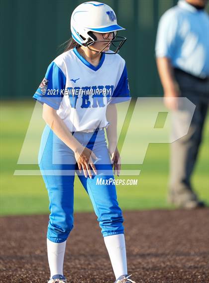 Thumbnail 3 in Van Alstyne vs Venus (UIL 4A Regional Quarterfinal Playoff) photogallery.