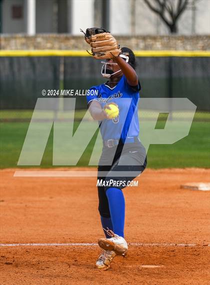 Thumbnail 3 in Girls Prep vs Cleveland photogallery.