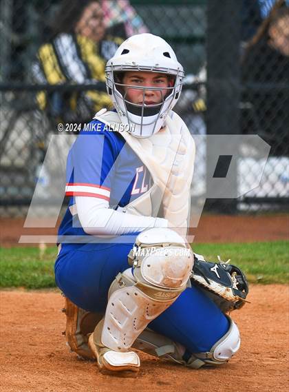 Thumbnail 2 in Girls Prep vs Cleveland photogallery.