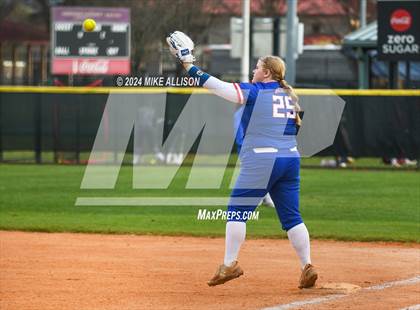 Thumbnail 3 in Girls Prep vs Cleveland photogallery.