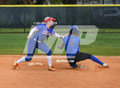 Thumbnail 1 in Girls Prep vs Cleveland photogallery.