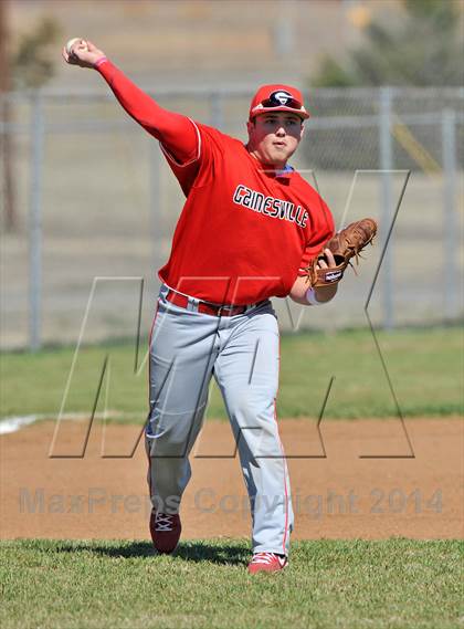 Thumbnail 2 in Gainesville vs. Dodd City (Bells Tournament) photogallery.