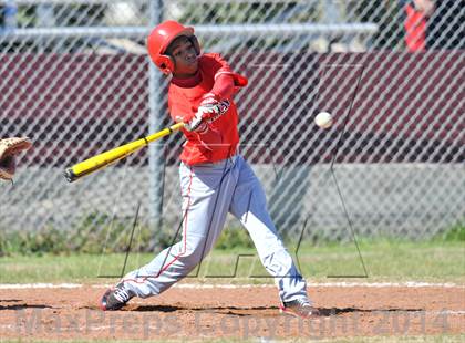 Thumbnail 1 in Gainesville vs. Dodd City (Bells Tournament) photogallery.