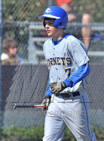 Thumbnail 1 in Gainesville vs. Dodd City (Bells Tournament) photogallery.
