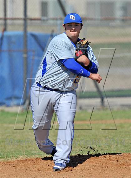 Thumbnail 1 in Gainesville vs. Dodd City (Bells Tournament) photogallery.