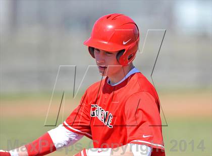 Thumbnail 2 in Gainesville vs. Dodd City (Bells Tournament) photogallery.