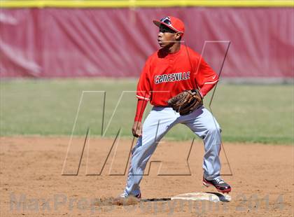 Thumbnail 2 in Gainesville vs. Dodd City (Bells Tournament) photogallery.