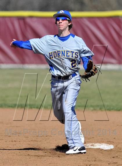 Thumbnail 2 in Gainesville vs. Dodd City (Bells Tournament) photogallery.