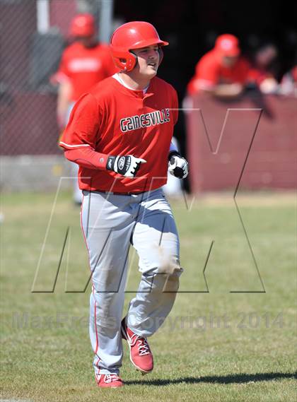 Thumbnail 3 in Gainesville vs. Dodd City (Bells Tournament) photogallery.