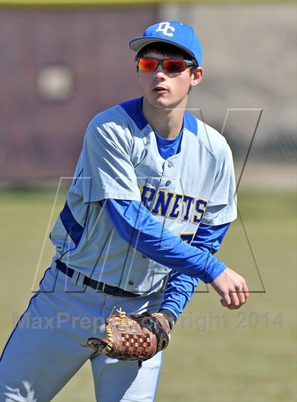 Thumbnail 3 in Gainesville vs. Dodd City (Bells Tournament) photogallery.