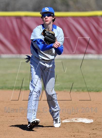 Thumbnail 1 in Gainesville vs. Dodd City (Bells Tournament) photogallery.