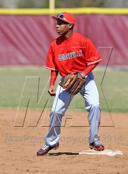 Thumbnail 1 in Gainesville vs. Dodd City (Bells Tournament) photogallery.