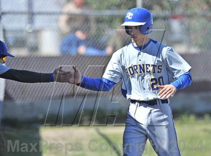 Thumbnail 1 in Gainesville vs. Dodd City (Bells Tournament) photogallery.