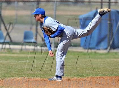 Thumbnail 3 in Gainesville vs. Dodd City (Bells Tournament) photogallery.