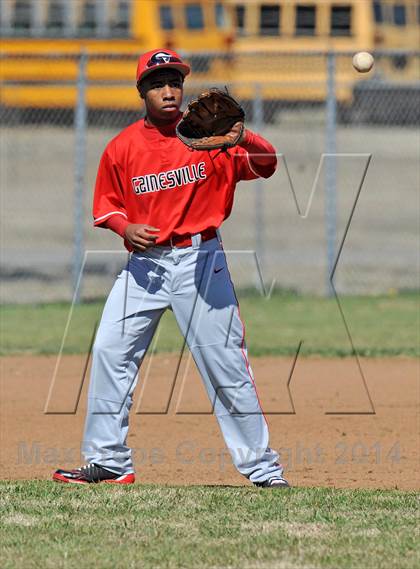 Thumbnail 1 in Gainesville vs. Dodd City (Bells Tournament) photogallery.