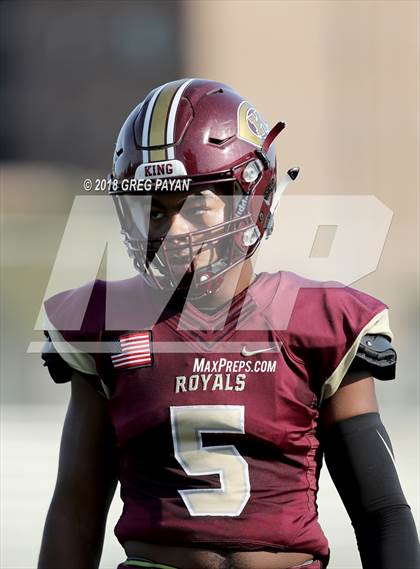 Thumbnail 2 in Chaminade vs. Christ the King photogallery.
