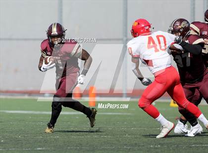 Thumbnail 3 in Chaminade vs. Christ the King photogallery.