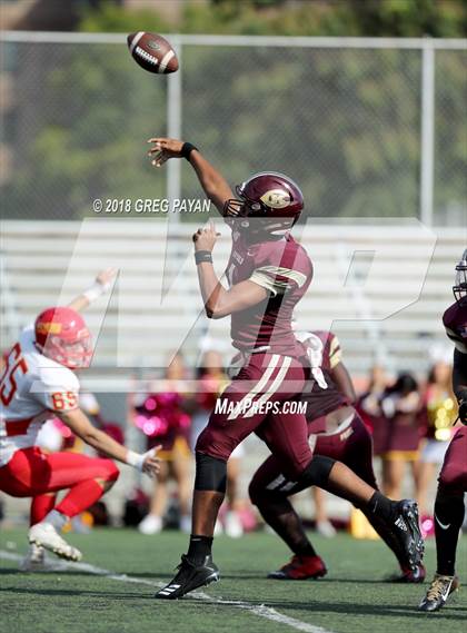 Thumbnail 1 in Chaminade vs. Christ the King photogallery.