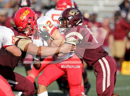 Thumbnail 2 in Chaminade vs. Christ the King photogallery.
