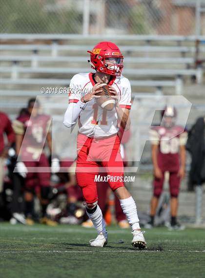 Thumbnail 3 in Chaminade vs. Christ the King photogallery.