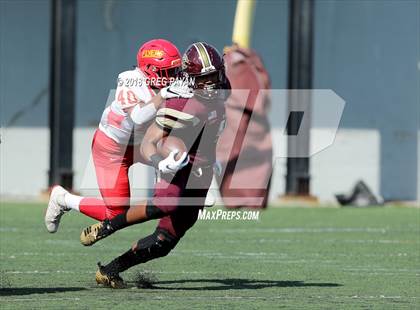 Thumbnail 2 in Chaminade vs. Christ the King photogallery.