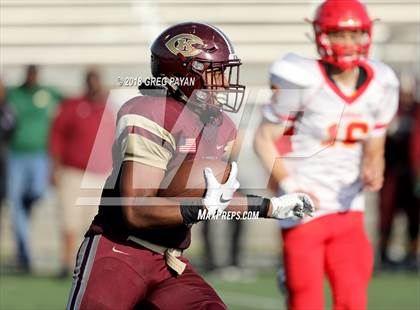 Thumbnail 2 in Chaminade vs. Christ the King photogallery.