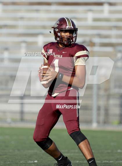 Thumbnail 1 in Chaminade vs. Christ the King photogallery.