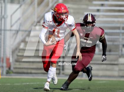 Thumbnail 1 in Chaminade vs. Christ the King photogallery.