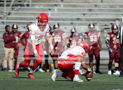Thumbnail 2 in Chaminade vs. Christ the King photogallery.