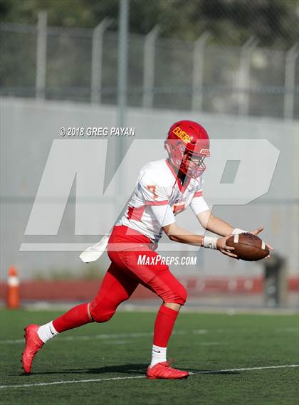 Thumbnail 1 in Chaminade vs. Christ the King photogallery.