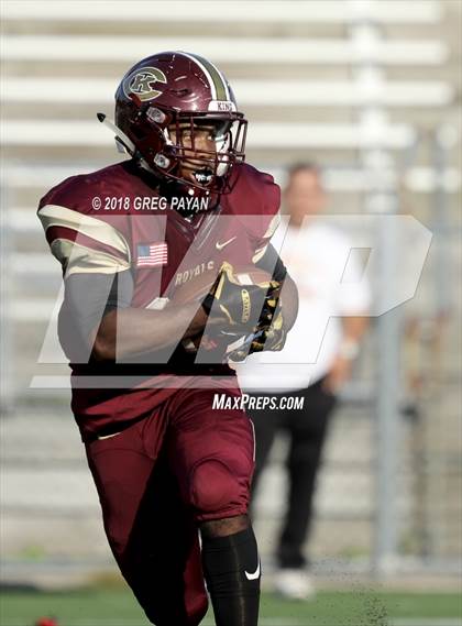 Thumbnail 1 in Chaminade vs. Christ the King photogallery.