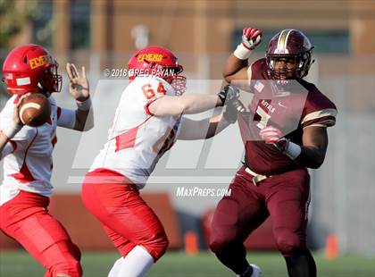 Thumbnail 3 in Chaminade vs. Christ the King photogallery.