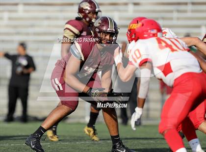 Thumbnail 3 in Chaminade vs. Christ the King photogallery.
