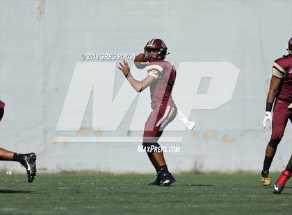 Thumbnail 2 in Chaminade vs. Christ the King photogallery.