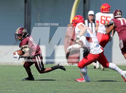 Thumbnail 2 in Chaminade vs. Christ the King photogallery.