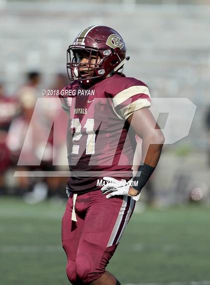 Thumbnail 3 in Chaminade vs. Christ the King photogallery.