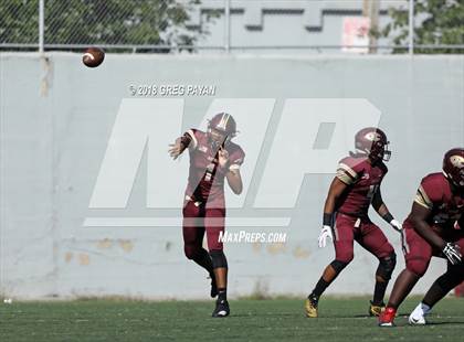 Thumbnail 3 in Chaminade vs. Christ the King photogallery.