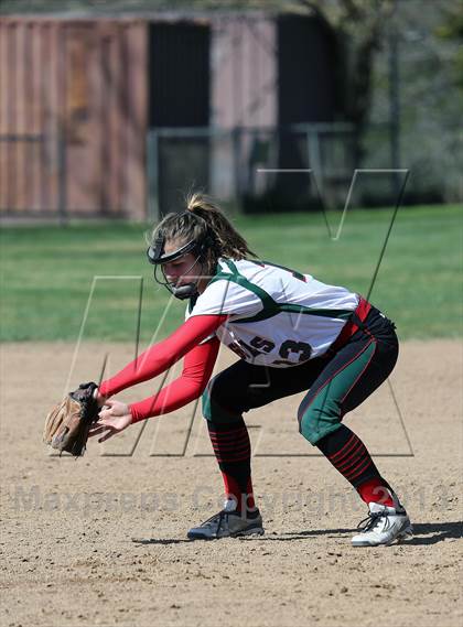 Thumbnail 2 in Eureka vs Colfax (Victory Pre-Season T.O.C.) photogallery.