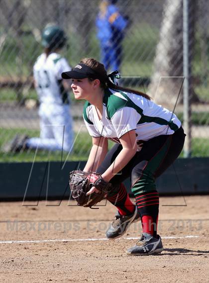 Thumbnail 2 in Eureka vs Colfax (Victory Pre-Season T.O.C.) photogallery.