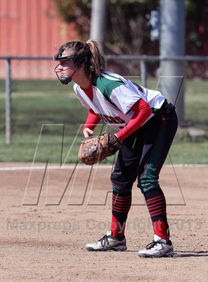 Thumbnail 3 in Eureka vs Colfax (Victory Pre-Season T.O.C.) photogallery.