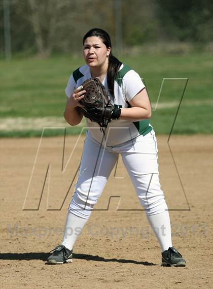 Thumbnail 2 in Eureka vs Colfax (Victory Pre-Season T.O.C.) photogallery.