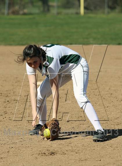 Thumbnail 2 in Eureka vs Colfax (Victory Pre-Season T.O.C.) photogallery.