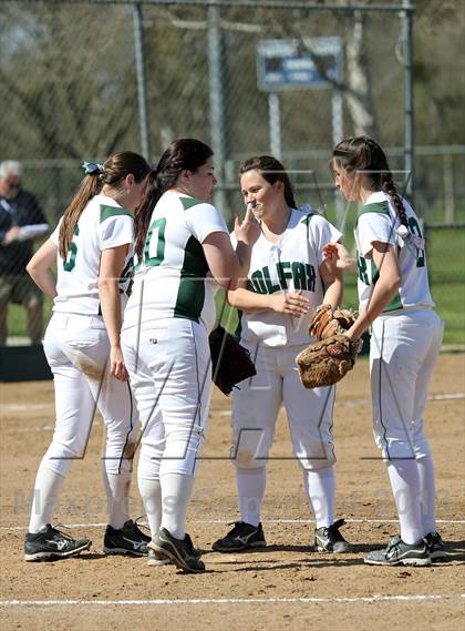 Thumbnail 3 in Eureka vs Colfax (Victory Pre-Season T.O.C.) photogallery.