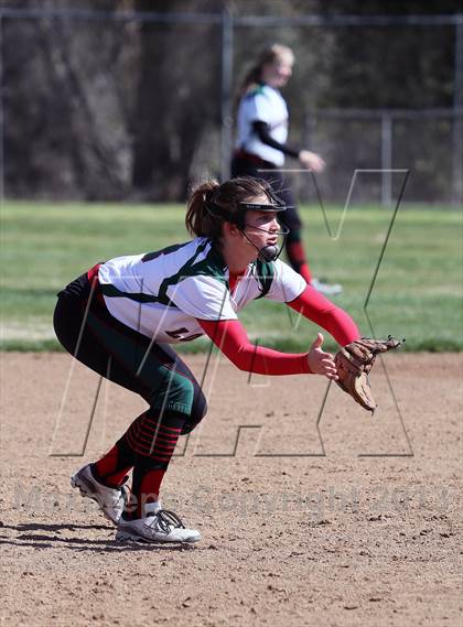Thumbnail 2 in Eureka vs Colfax (Victory Pre-Season T.O.C.) photogallery.