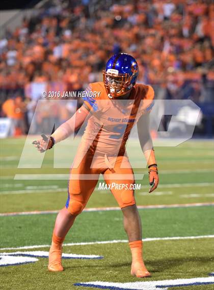 Thumbnail 3 in St Thomas Aquinas @ Bishop Gorman photogallery.