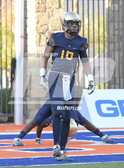 Thumbnail 1 in St Thomas Aquinas @ Bishop Gorman photogallery.
