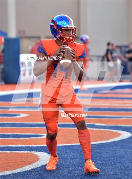 Thumbnail 2 in St Thomas Aquinas @ Bishop Gorman photogallery.