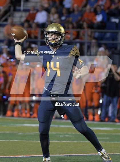 Thumbnail 1 in St Thomas Aquinas @ Bishop Gorman photogallery.