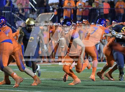 Thumbnail 2 in St Thomas Aquinas @ Bishop Gorman photogallery.