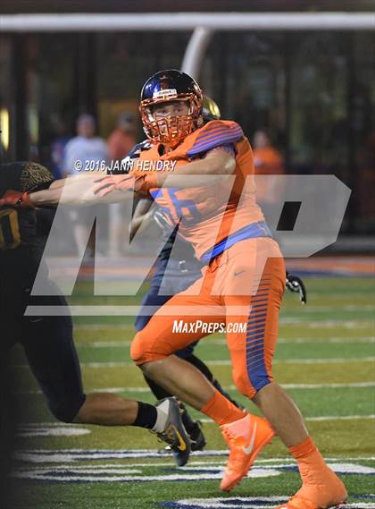 Thumbnail 2 in St Thomas Aquinas @ Bishop Gorman photogallery.